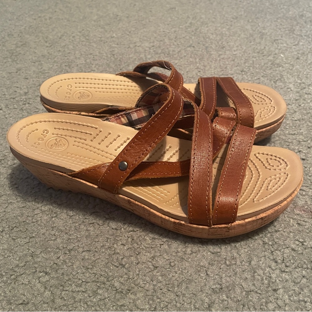 Crocs A-Leigh Strappy Woven Wedge Sandal